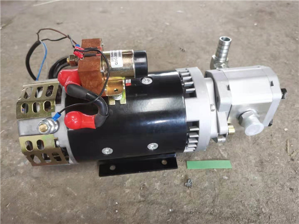 側翻專用電機24伏五千瓦